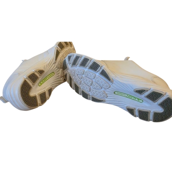 Align Nurse Mates Comfort Working Walking Slip On White Leather Shoes Size 9M - Picture 8 of 8